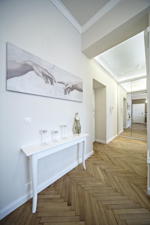 Apartament Moko *